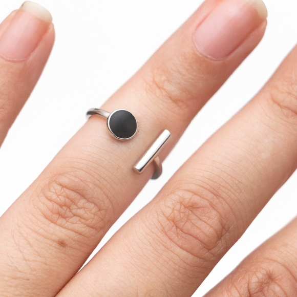 Geometric Bar Ring - Picture 6 of 7